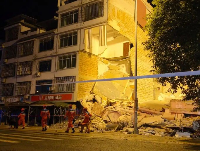 逼近极限：一场5.2级地震揭示的断裂带真相