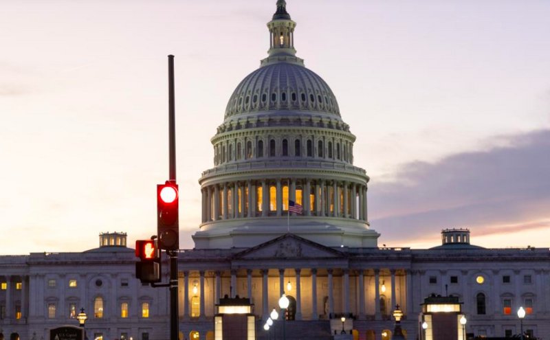 低报油价、夸大经济数据……美媒盘点特朗普国情咨文谬误