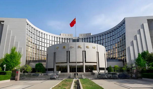 中国央行行长：将继续实施适度宽松的货币政策