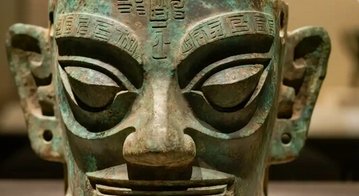 三星堆惊天发现：三千年前的“天外铁器”改写文明认知