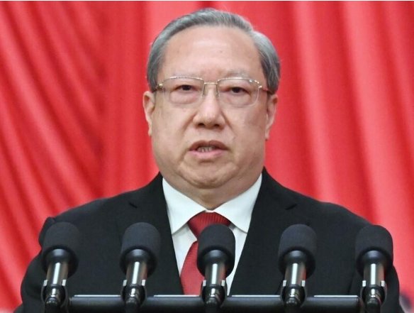 “湖北F4”：同一场危机，三人被查，一人留任